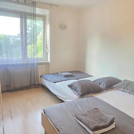 A Cozy For Exploring Apartamento Liubliana